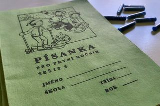 Kvíz: Zpátky do školy. Pamatujete na legendární retro věci ze školní éry? Některé se prodávají dodnes